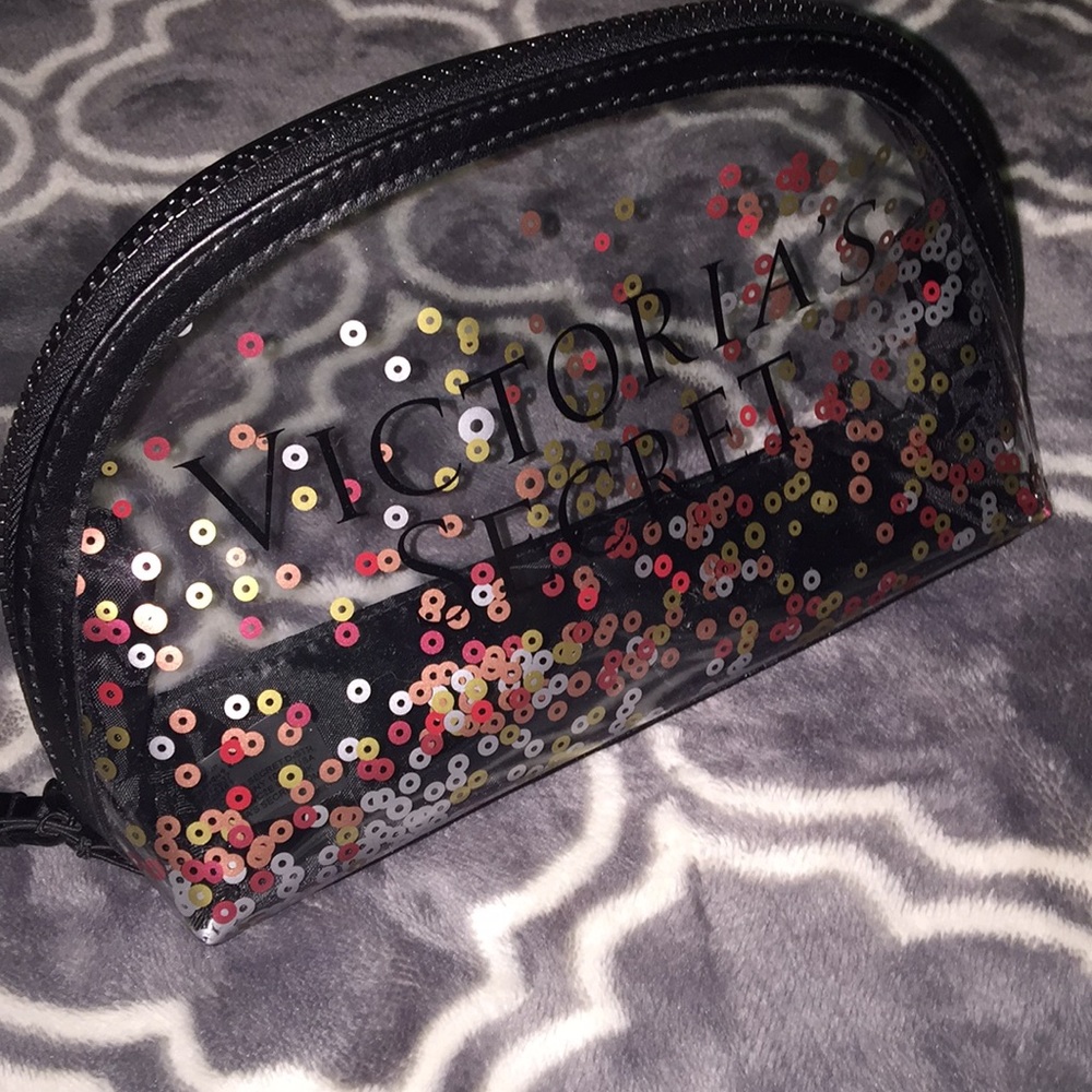 Makeup bag